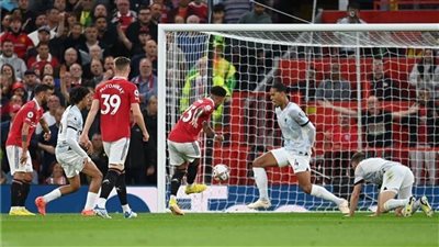 مواعيد مباريات اليوم في الدوري الإنجليزي