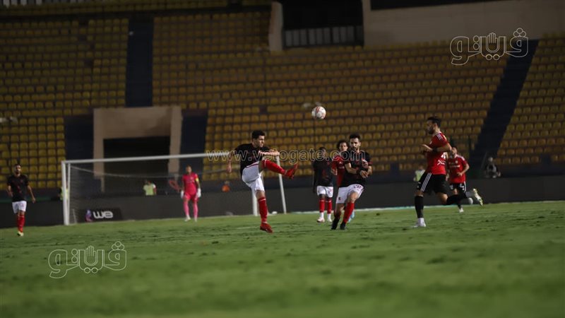 الأهلي وطلائع الجيش