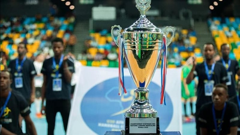 منتخب شباب اليد بطلا
