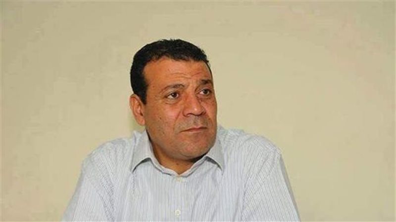 الكاتب الصحفي عصام