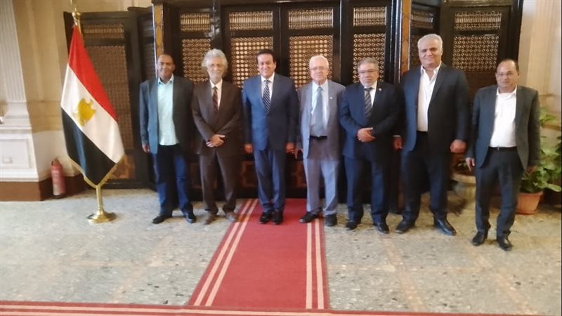 جانب من اللقاء