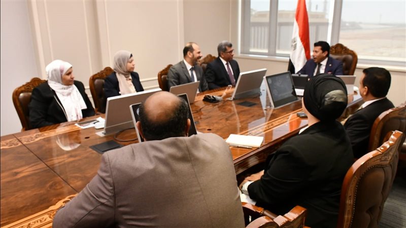 اجتماع الدكتور أشرف