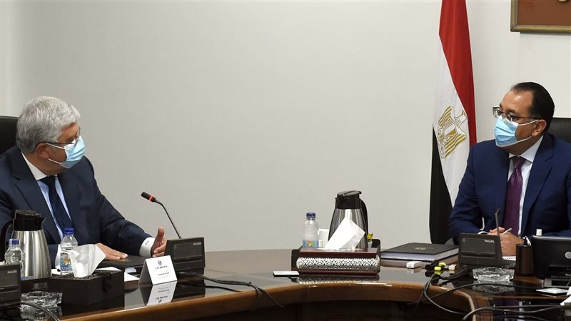رئيس الوزراء ووزير