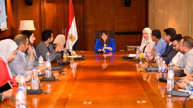 اجتماع السفيرة سها