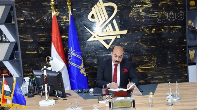 محافظ أسوان اللواء