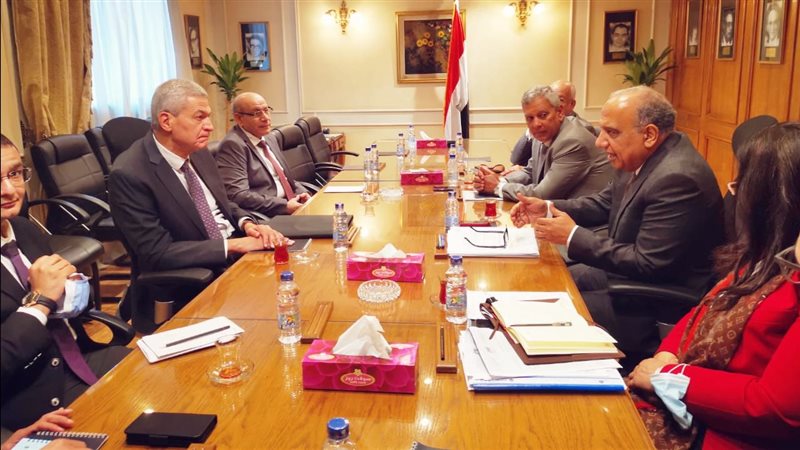 تعزيز التعاون مع