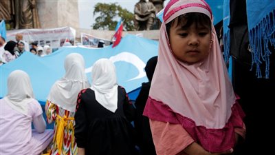 إجهاض واغتصاب نساء.. القصة الكاملة لمعسكرات تعذيب المسلمين في الصين