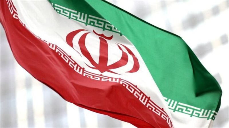 علم إيران