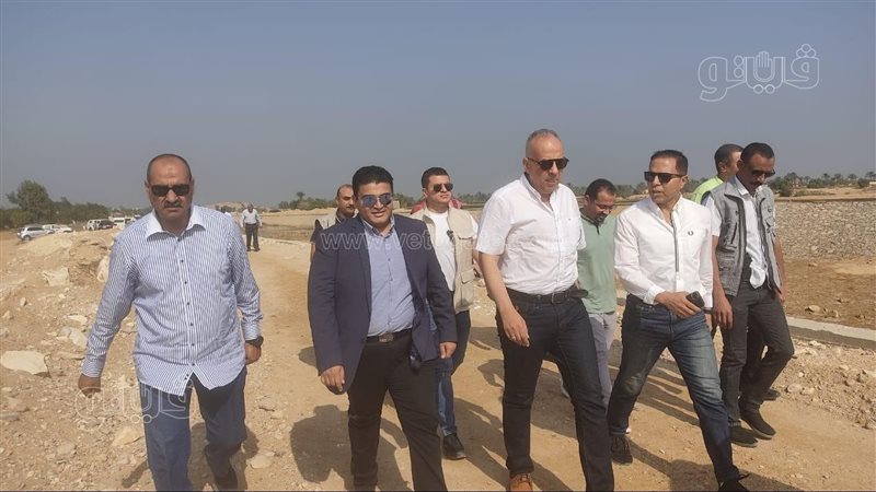 وزير الري يتفقد مخر