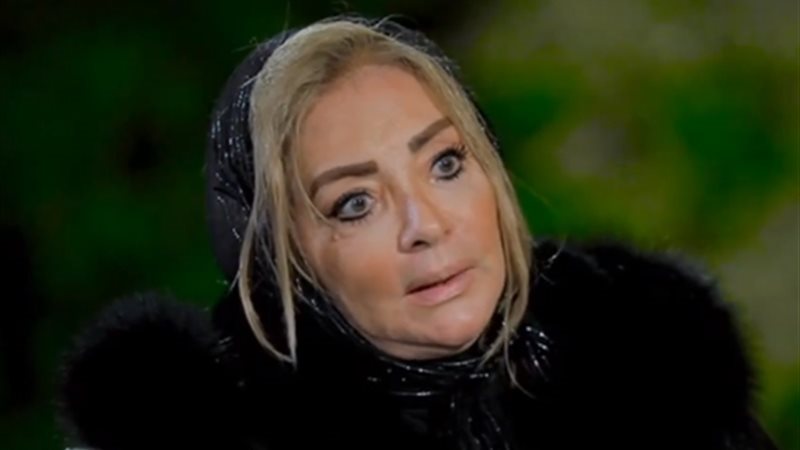 الفنانة شهيرة