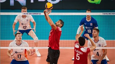 بعد الخروج من المونديال.. اتحاد الطائرة يدرس تعيين مدرب أجنبي للمنتخب