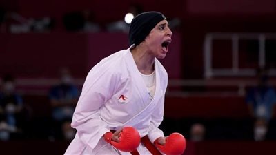 فريال أشرف تخسر أمام بطلة كازاخستان في ربع نهائي الدوري العالمي