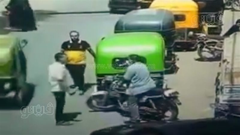 لحظة سرقة موتوسيكل