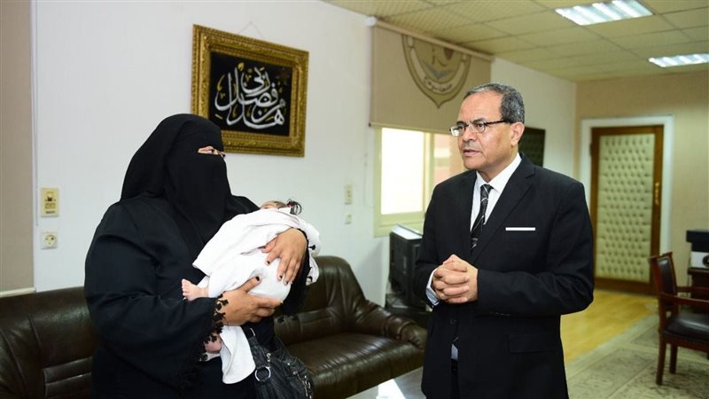 الدكتور مصطفى عبد
