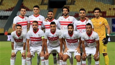 محاضرة فنية للاعبي الزمالك قبل خوض التقسيمة