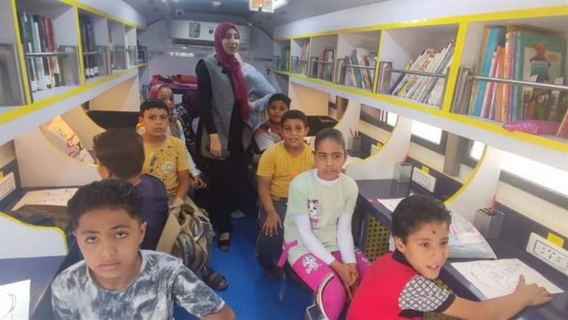 فعاليات المكتبة المتنقلة