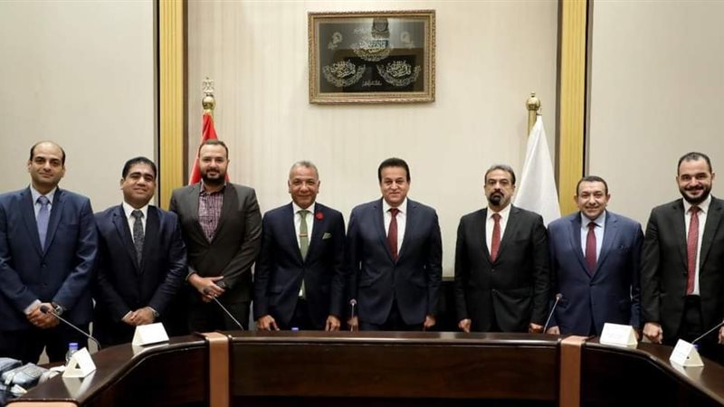 لقاء مجلس نقابة الأسنان