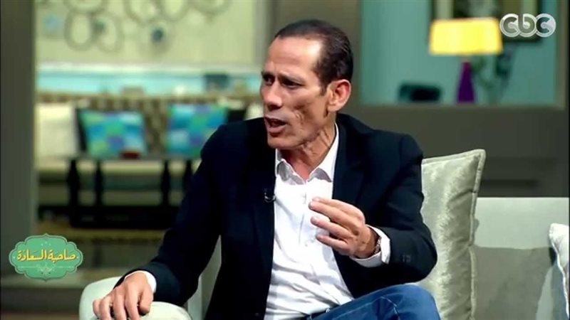 الفنان محمود عزب