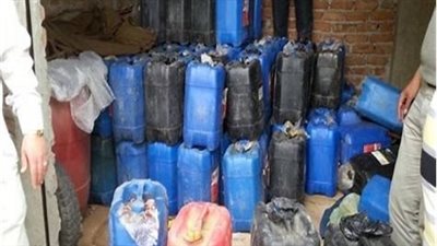 التحقيق مع مدير «بنزينة» بتهمة بيع الوقود في السوق السوداء 