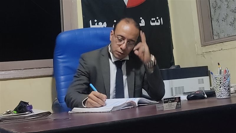 الخبير القانوني والمحامي
