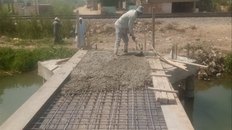جانب من أعمال إنشاء