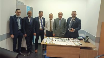 ضبط راكب بحوزته 1030 قرصا لعقار الترامادول المخدر بمطار القاهرة | صور
