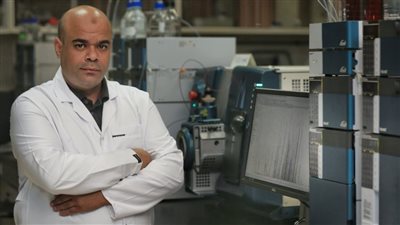 وزير الزراعة يكلف الدكتور فرج ملهط بالعمل وكيلًا للبحوث بالمعمل المركزي للمبيدات
