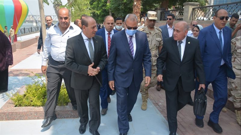 محافظ القليوبية خلال