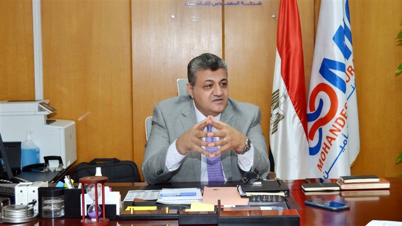 خالد عبد الصادق،