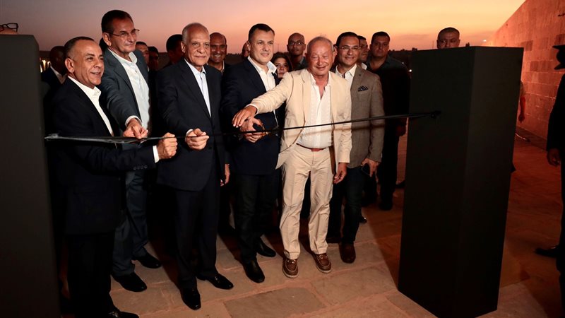 تشغيل بوابات الدخول