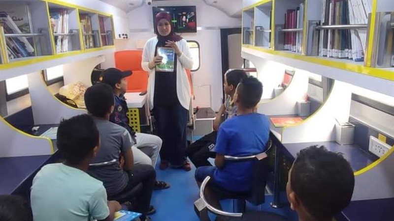 فعاليات المكتبة المتنقلة
