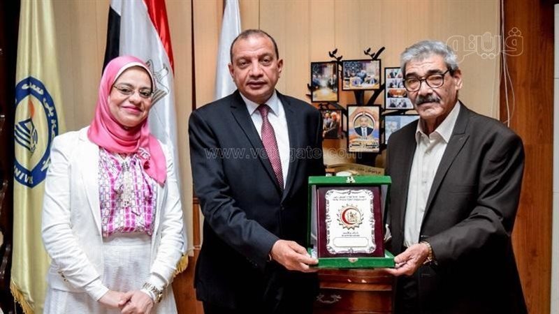 نقابة العلاج الطبيعى