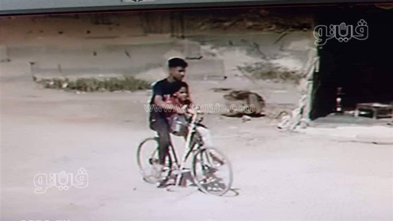 المجنى عليها برفقة