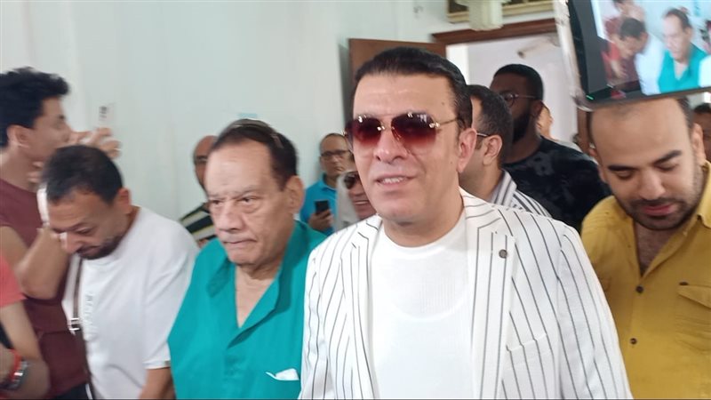 الفنان مصطفي كامل