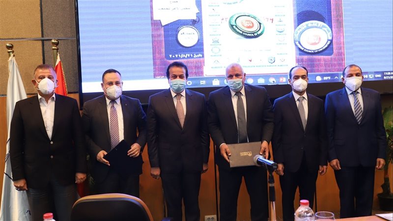 جانب من اجتماع المجلس