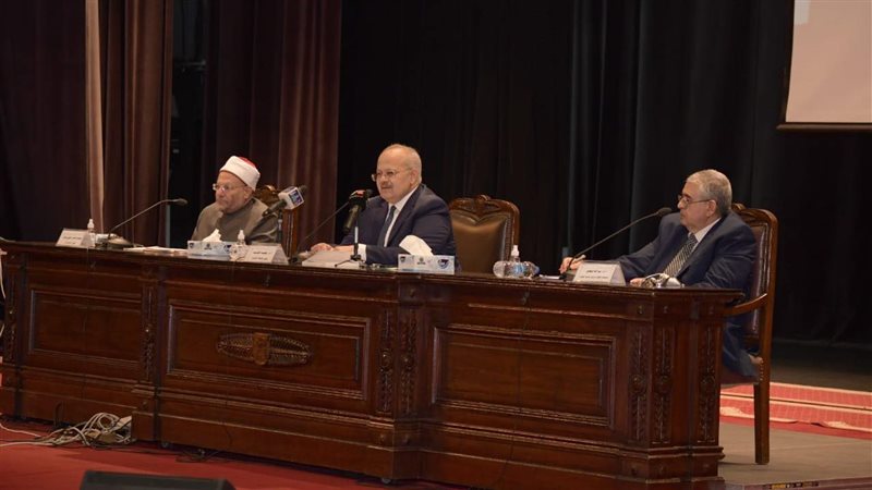 ندوة الدكتور محمد