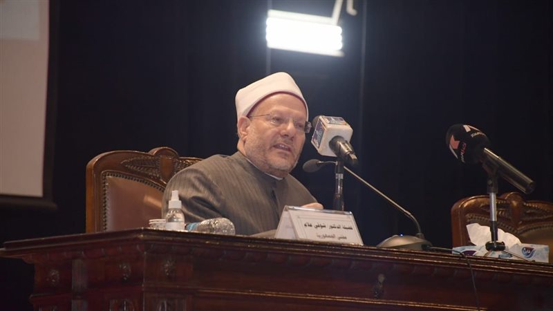 الدكتور شوقي علام