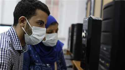إقبال على معامل زراعة القاهرة لتسجيل رغبات تنسيق المرحلة الأولى | فيديو