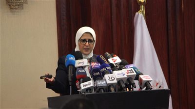 وزيرة الصحة توضح معايير حصول المسافرين للخارج على لقاح كورونا | فيديو