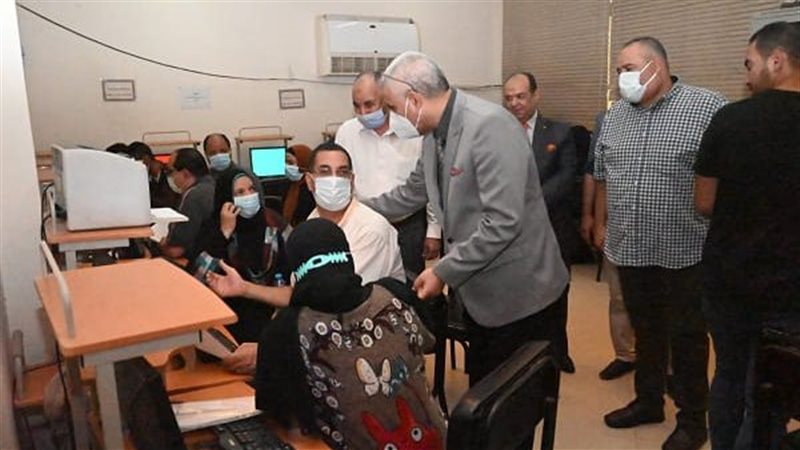 رئيس جامعة الفيوم