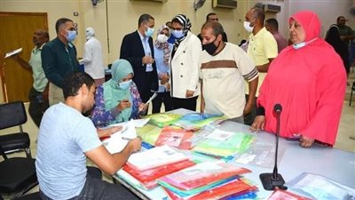 الوادى الجديد: تلقي لقاح كورونا شرط لدخول مقر العمل 