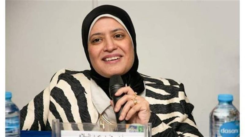 الدكتورة هند عبد