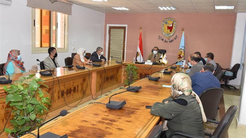 جامعة سوهاج تبدأ