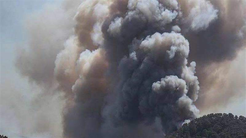 حريق ضخم في الجزائر
