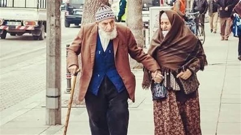 حكايات وفاء الأزواج