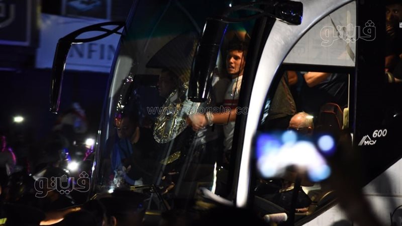 وصول أتوبيس الزمالك