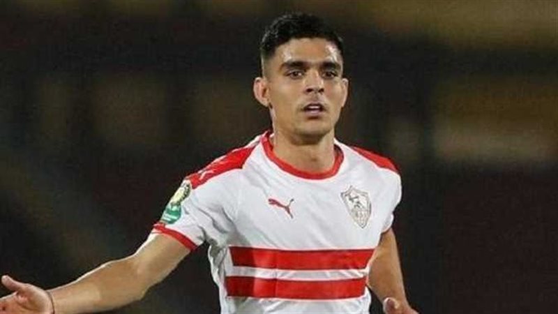 أشرف بن شرقي لاعب