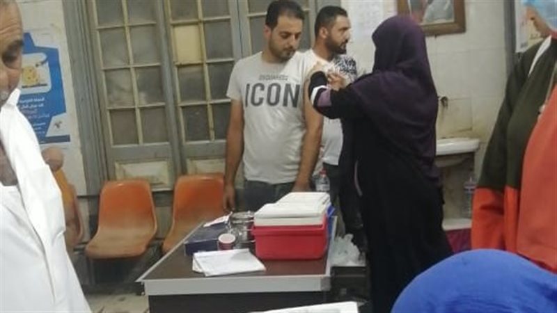 تلقي لقاح كورونا