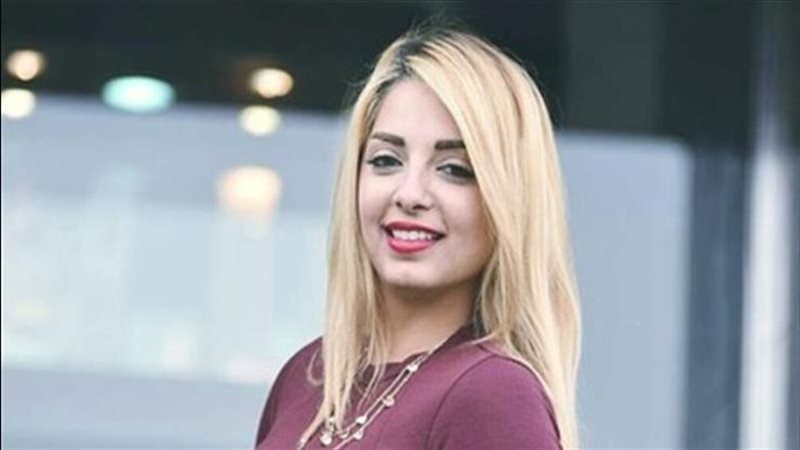 الإعلامية مي حلمي