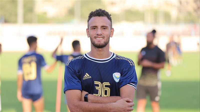 النصر يتعاقد مع لاعب